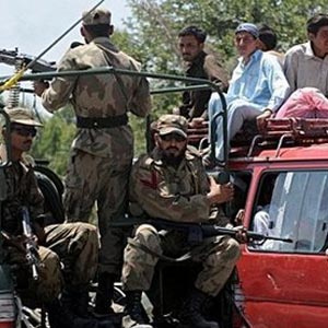پاکستان هم‌زمان با جنگ با طالبان به توسعه هسته‌اى پرداخته است