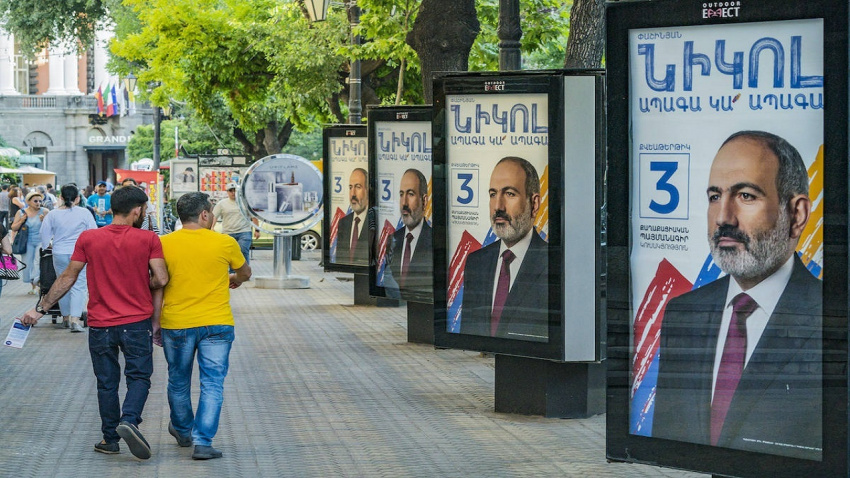 تشدید نزاع سیاسی در ارمنستان و تاثیر آن بر منافع ملی ایران