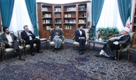 رویه فعلی سیاست خارجی مطلوب نیست