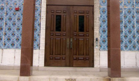 سفارت ایران را مصادره کنید