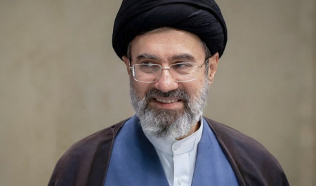 «اقتصاد مقاومتی در سایه وحدت ملی و امنیت ملی» شعار سال ۱۴۰۵ شد