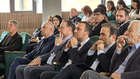 حماسه، مقاومت و هویت ایرانی